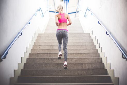 Ավելորդ քաշից ազատվելու հիանալի միջոց է աստիճաններով վազելը։